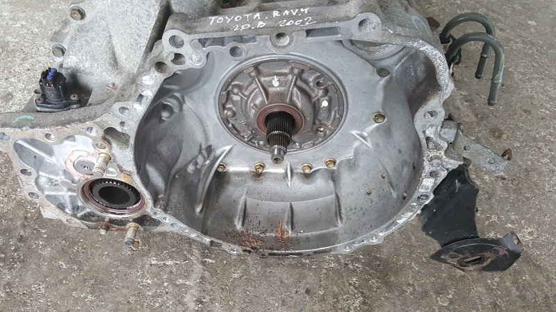 Cutie Viteze Automata Toyota Rav 4 2 0 Benzina Otomobile Ro