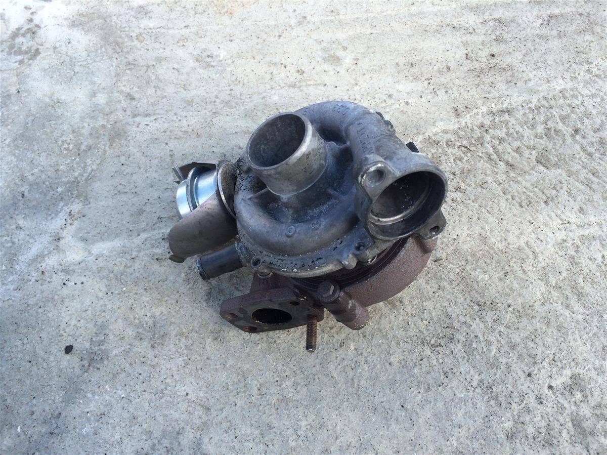 Manicotto Aspirazione Turbina Per Ford Focus C-Max 1.6 TDCI - Ricambio In Kevlar 1336611 1336611 3m519a673mg - Foto 10